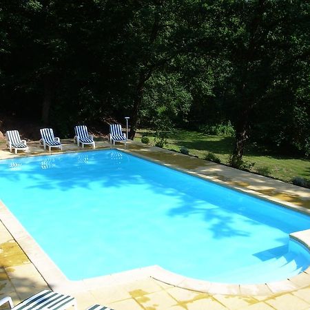 Hôtel Le Moulin De La Touche à Plouguenast Extérieur photo